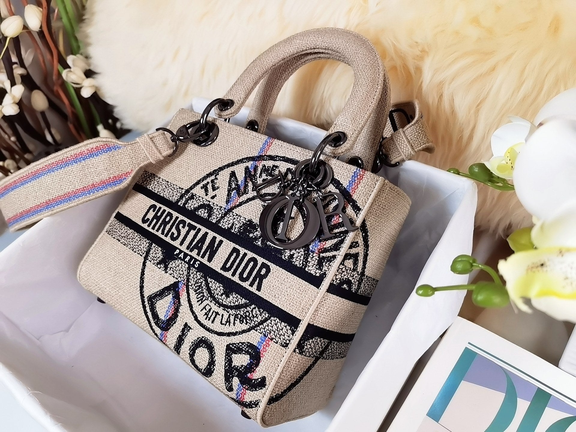 EN - New Lux Bags DIR 339