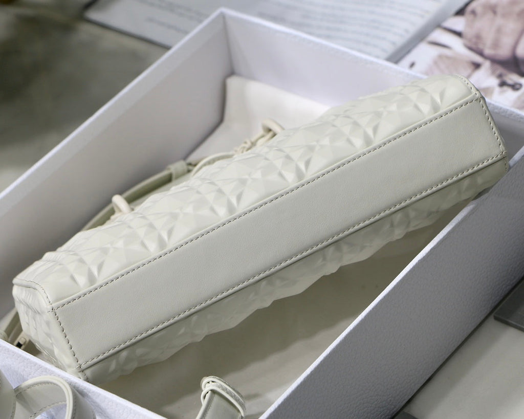 GLAMI Lady D-Joy Bag White Macrocannage Technical Fabric, White Handbags, 26cm CD M0540OTID_M933