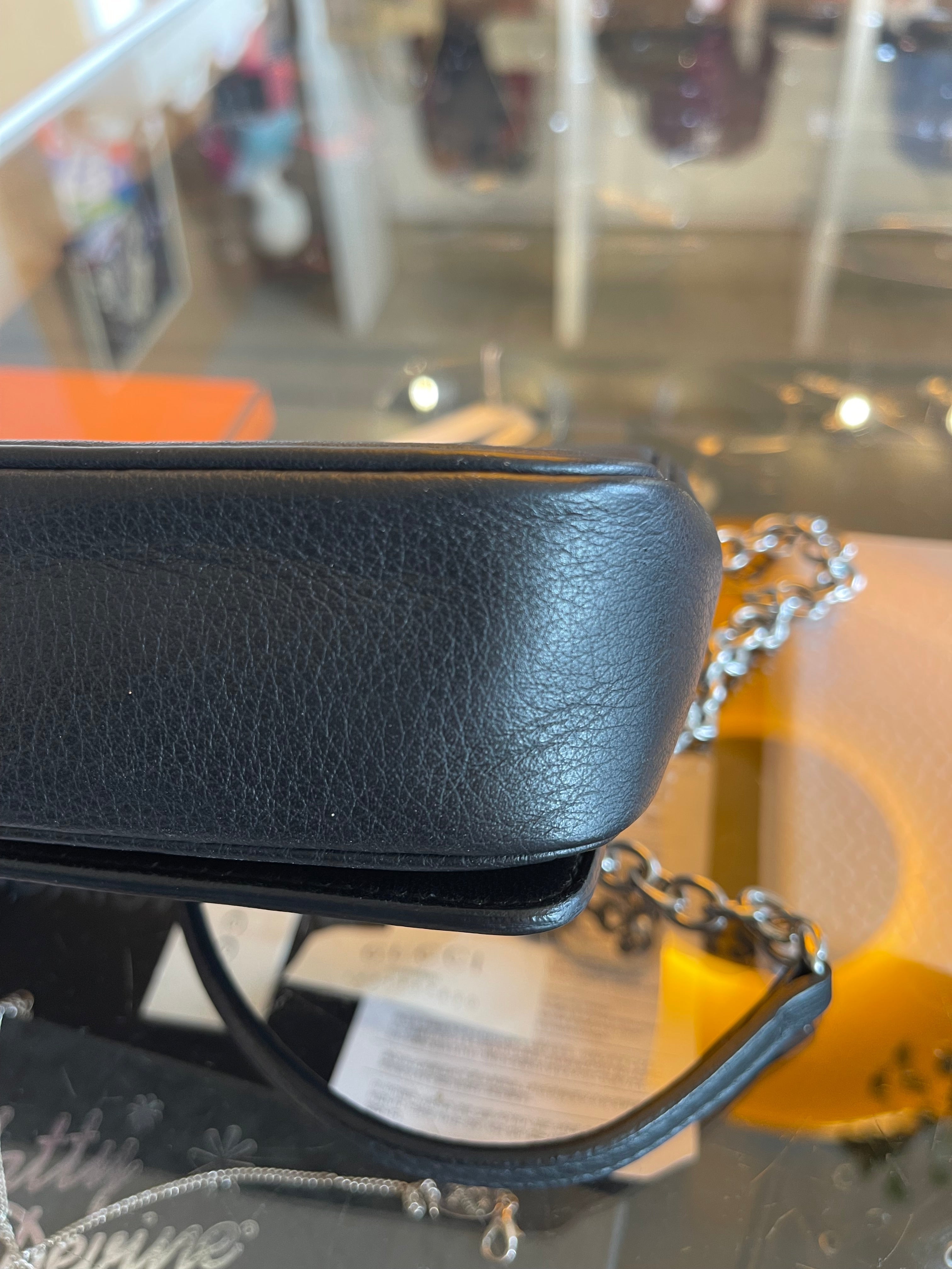 Balenciaga Everyday Soulder Bag