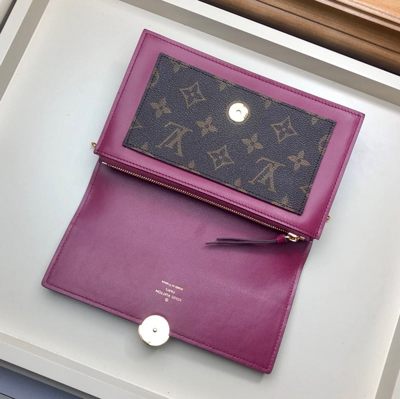 LOV2 Bags - Luxurious Bags  2036