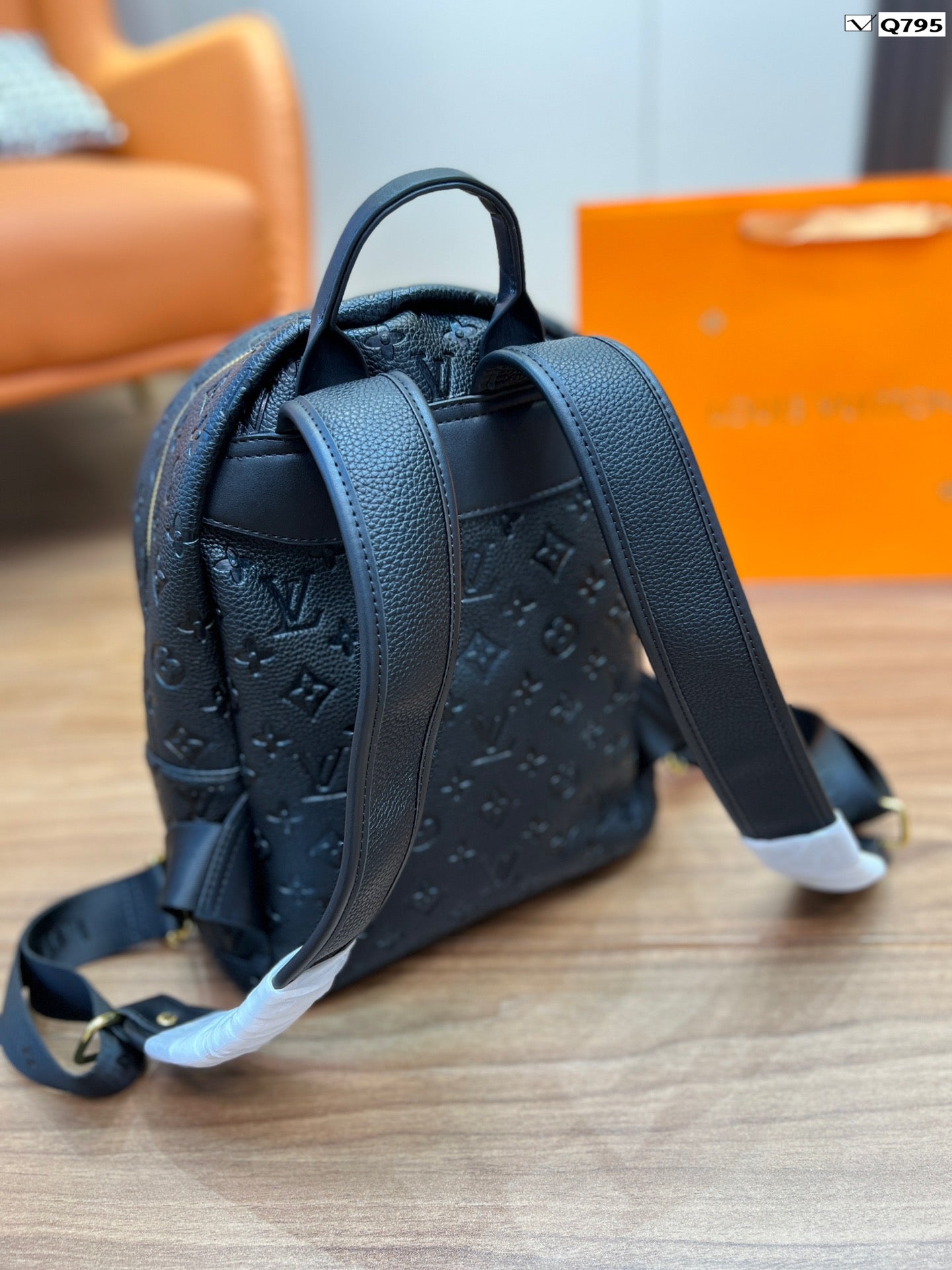 EN - New Lux Bags LUV 535