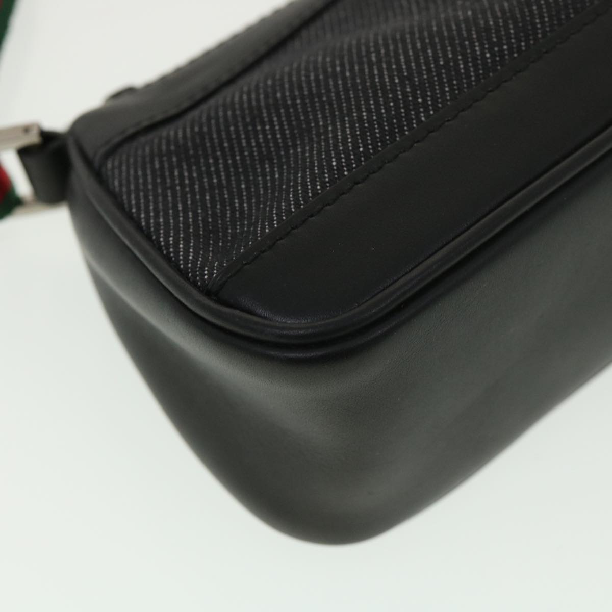 GUCCI Web Sherry Line Accessory Pouch Canvas Black Green Red 92820 39216