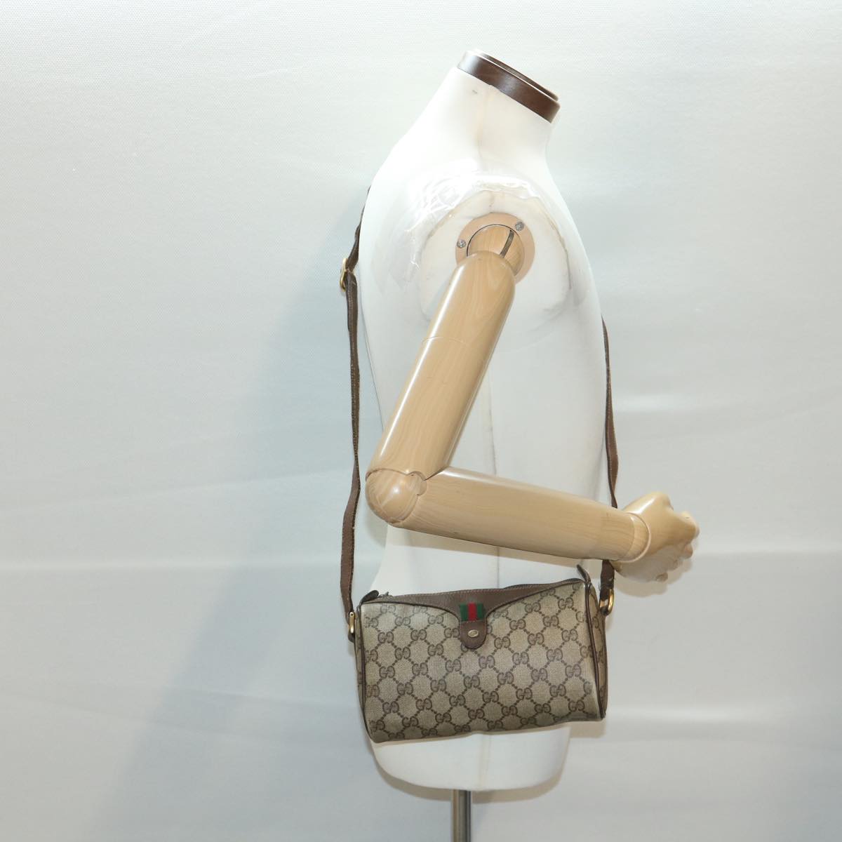 GUCCI GG Canvas Web Sherry Line Shoulder Bag Beige Red 39 02 018 39297