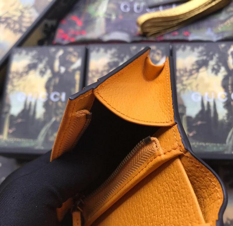 SAMC - Mix Wallets - 214