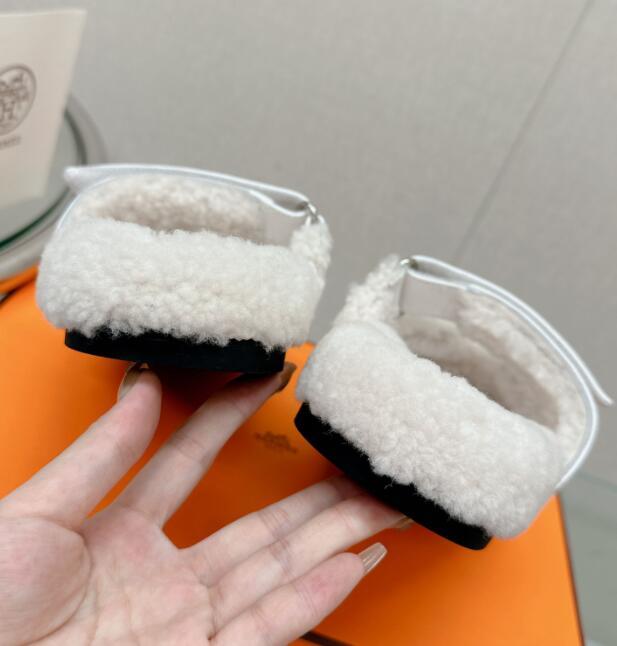 SAMC - HMS Women Shoes - 747