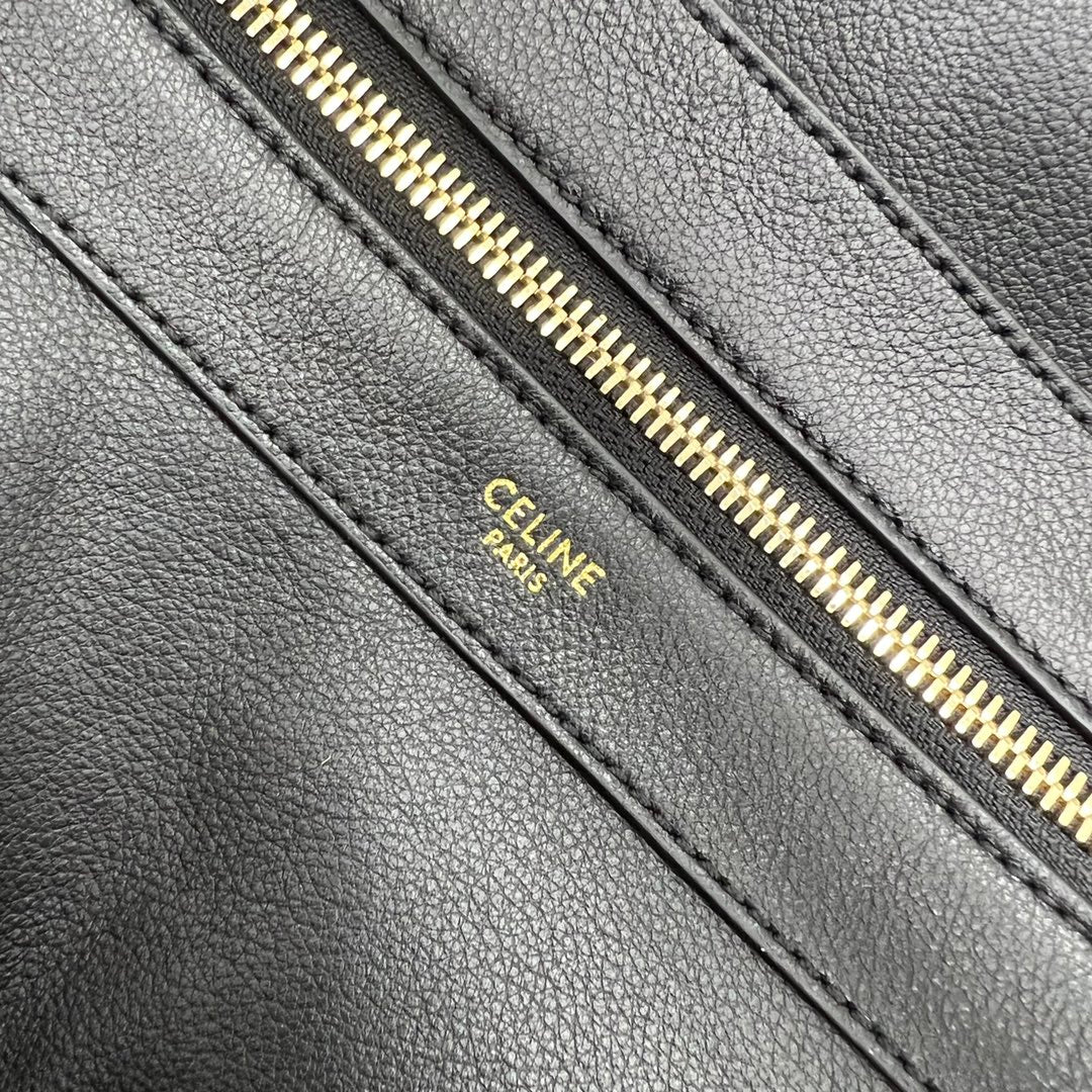 GLAMI MeGLAMIum Leandre Bag In Supple Black For Women 14in/35cm 197263DV7.38NO