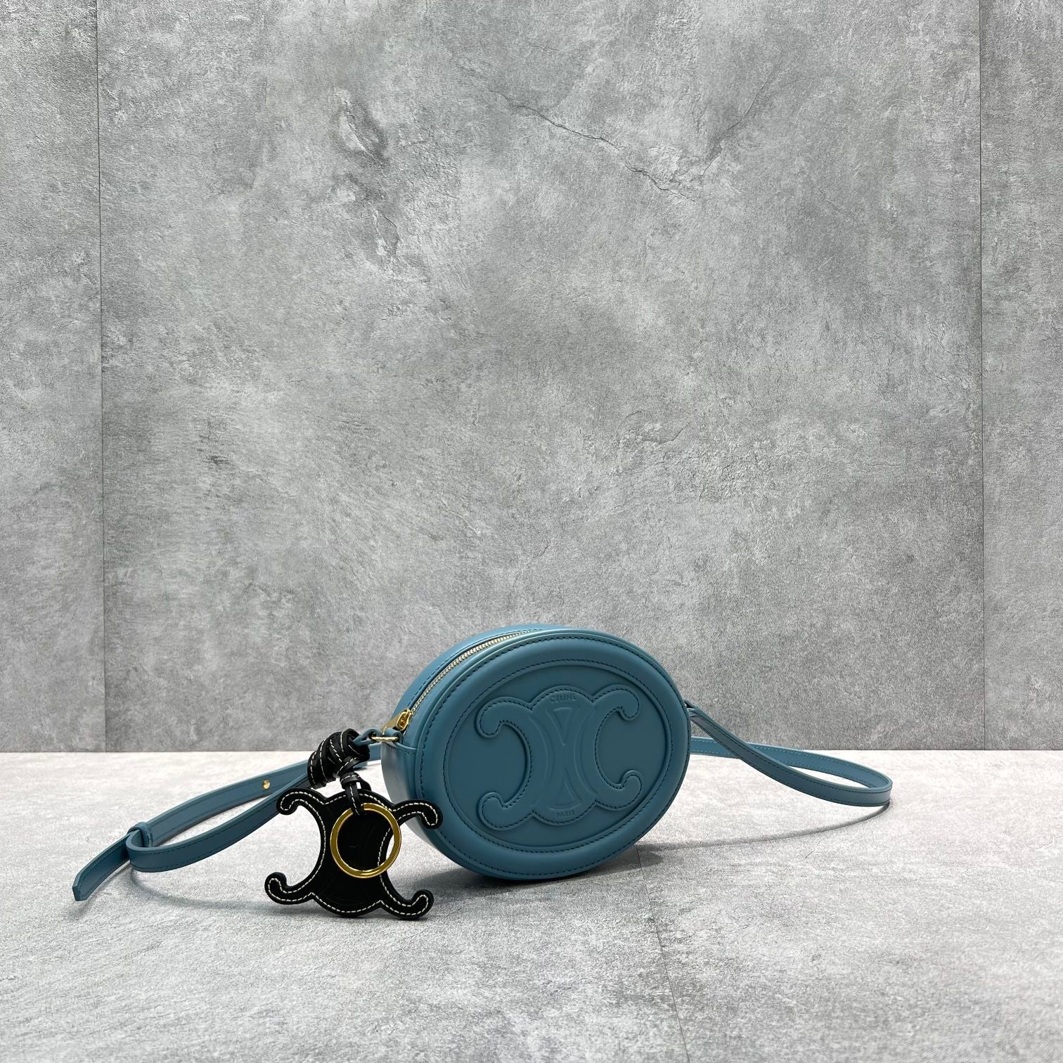 GLAMI Crossbody Oval Purse Cuir Triomphe Blue For Women 6in/16cm 10I703DPQ.07DD