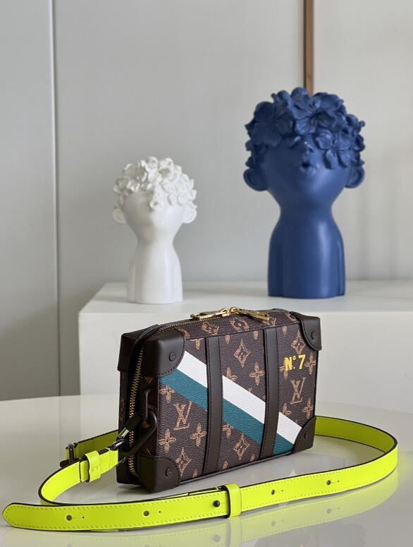 SAMC - LOV Bags - 1805