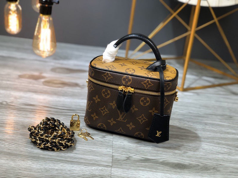 LOV2 Bags - Luxurious Bags  1842