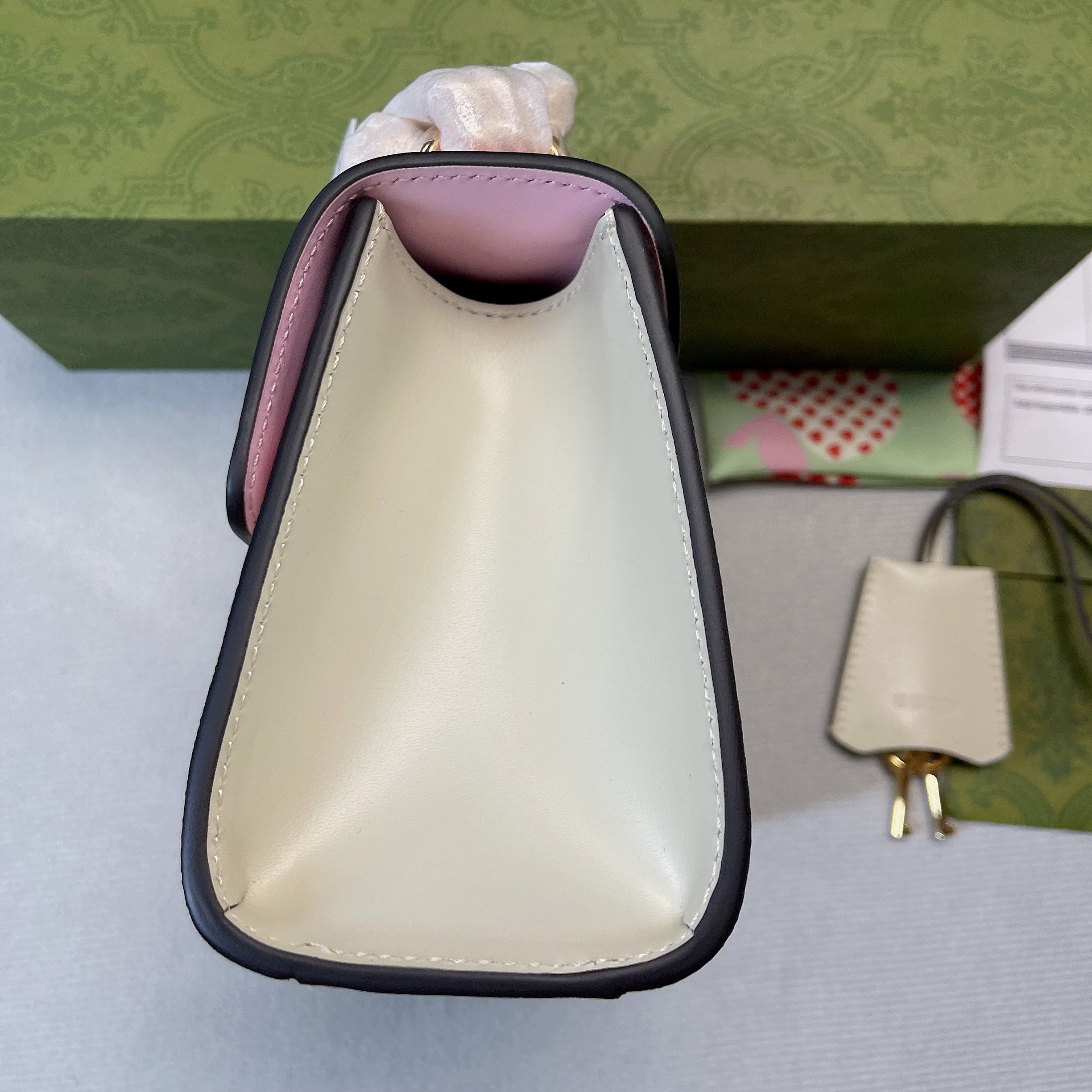 gg Padlock Small gg Strawberry Shoulder Bag Beige For Women, Women’s Bags 7.9in/20cm gg