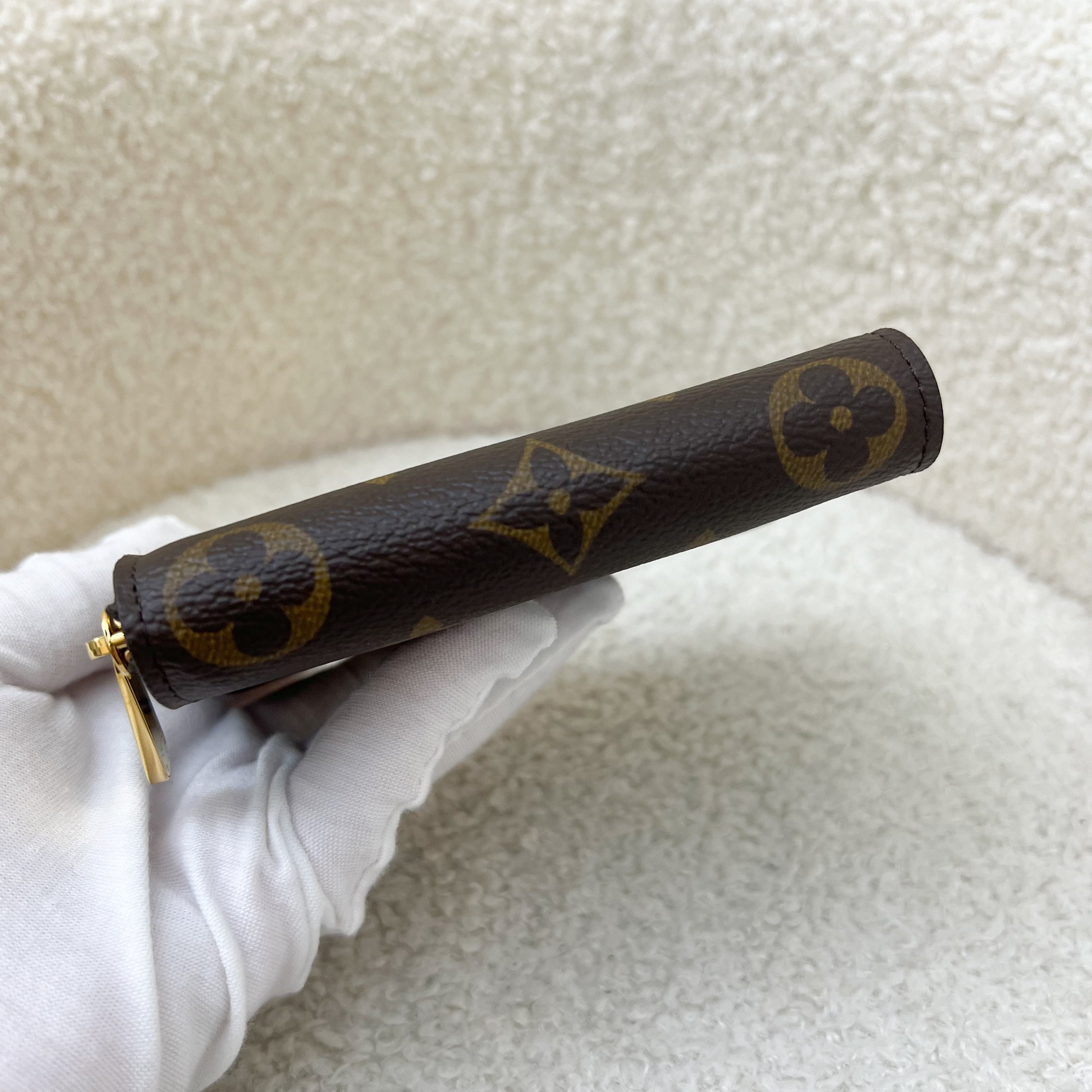 LV Zippy Card Holder / Coin Purse in Monogram Canvas GHW