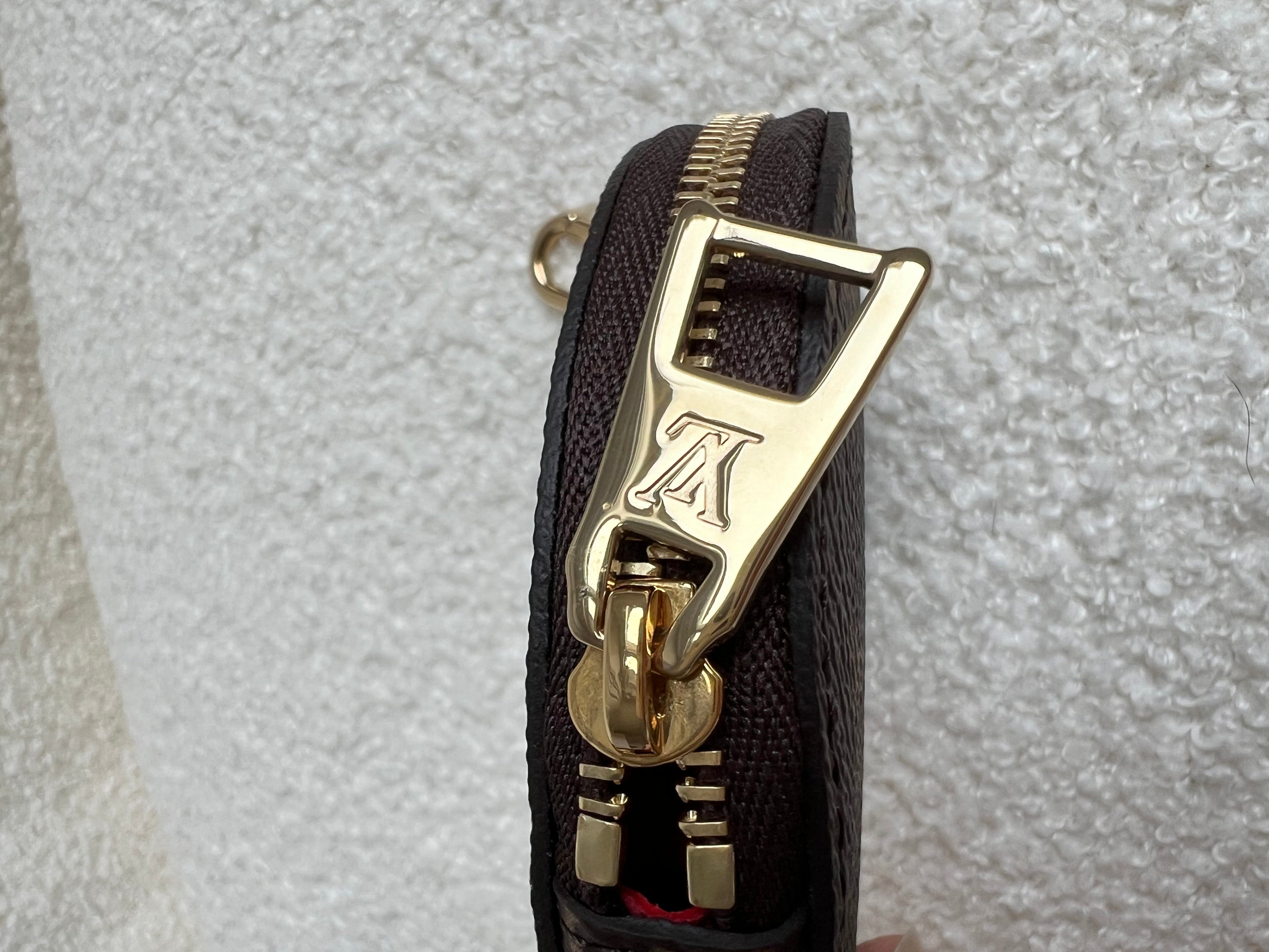 Louis Vuitton Round Coin Purse Monogram