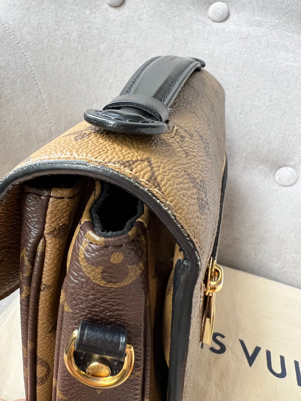 Louis Vuitton Pochette Metis Reverse Monogram (RRP £1,970)