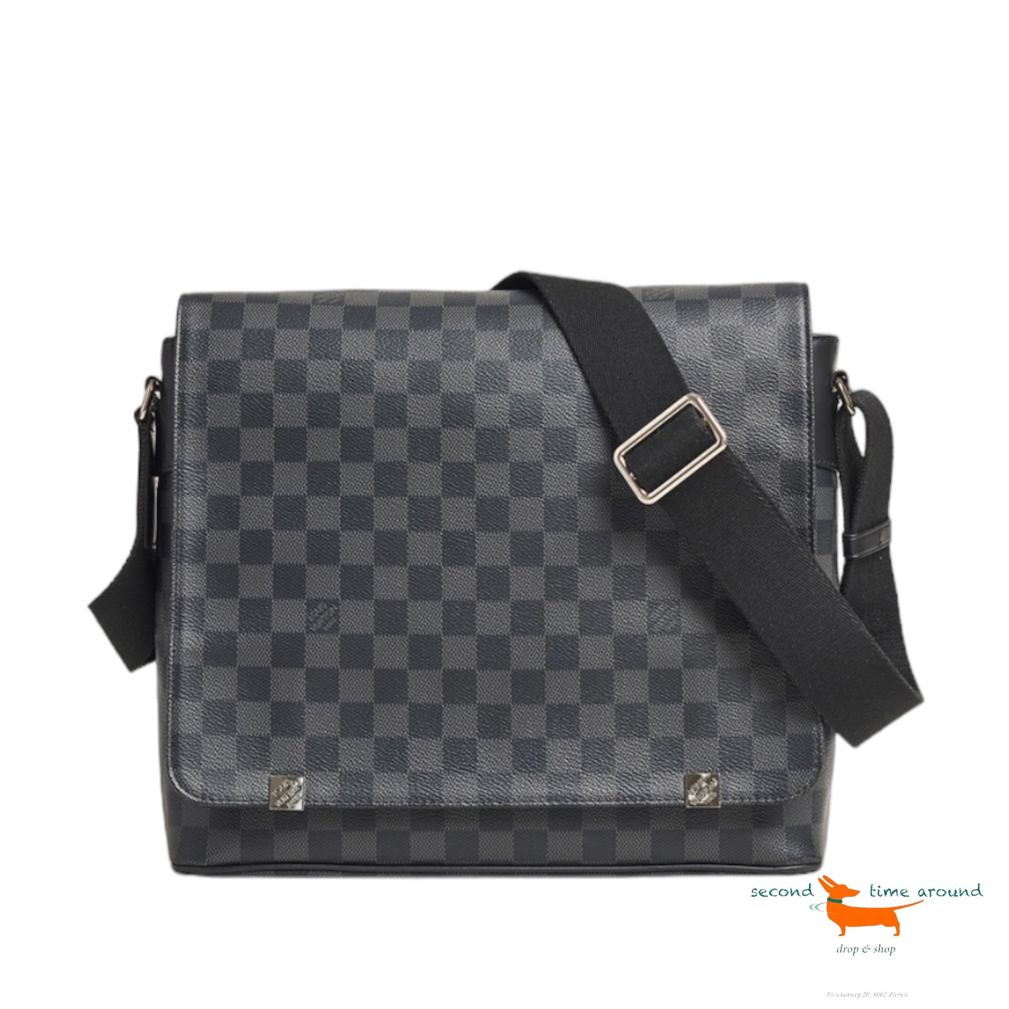 Louis Vuitton District MM Damier Graphite Canvas Messenger Bag