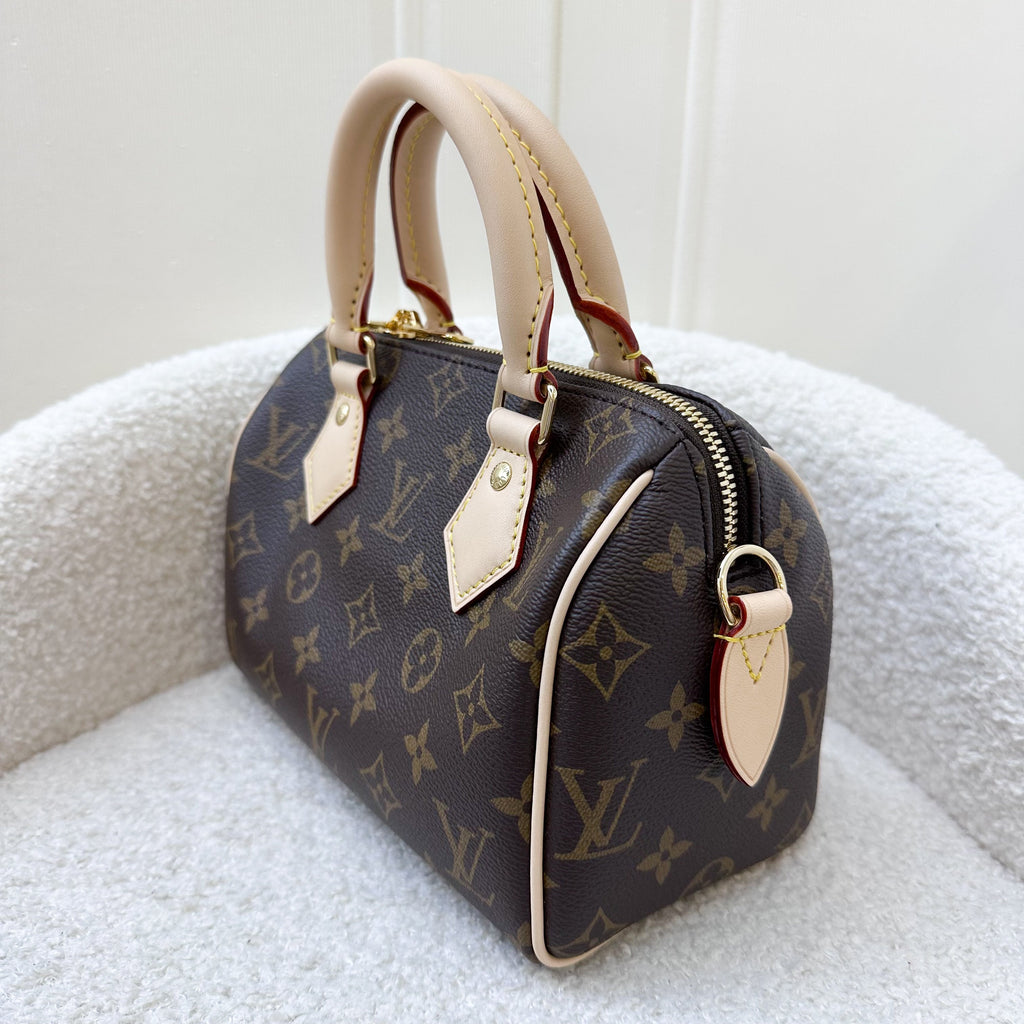 LV Speedy Bandouliere 20 in Monogram Canvas and Beige Patterned Strap