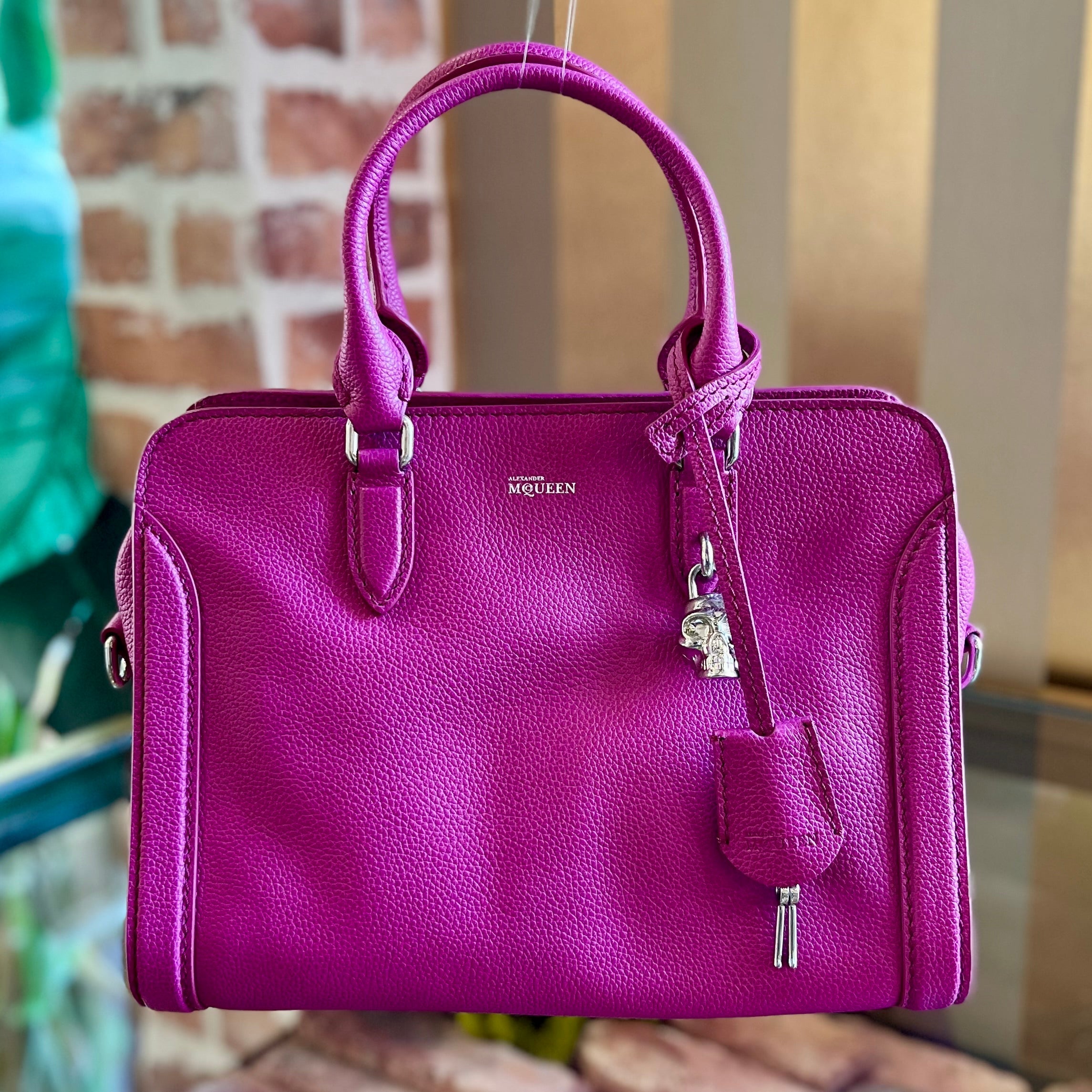 ALEXANDER MCQUEEN Skull Padlock Zip Medium Magenta Handbag