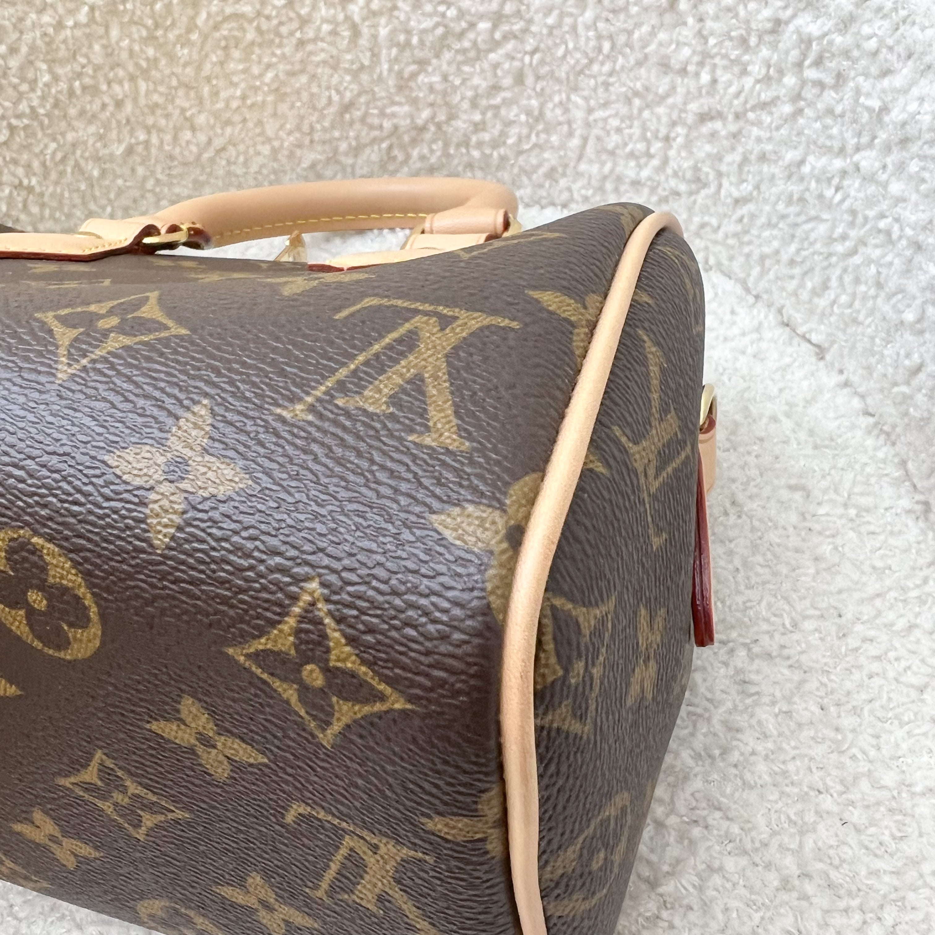 LV Speedy Bandouliere 20 in Monogram Canvas and Pink / Orange Patterned Strap