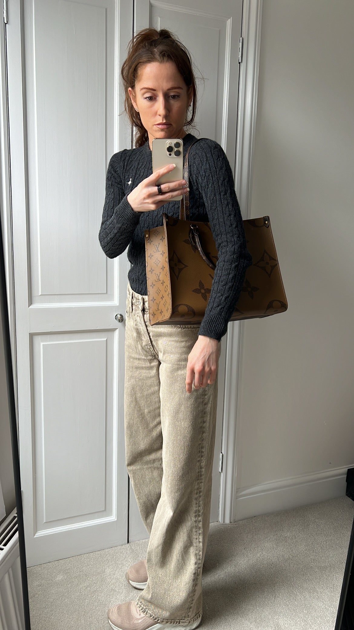 Louis Vuitton On the Go MM Monogram (RRP £2,250)