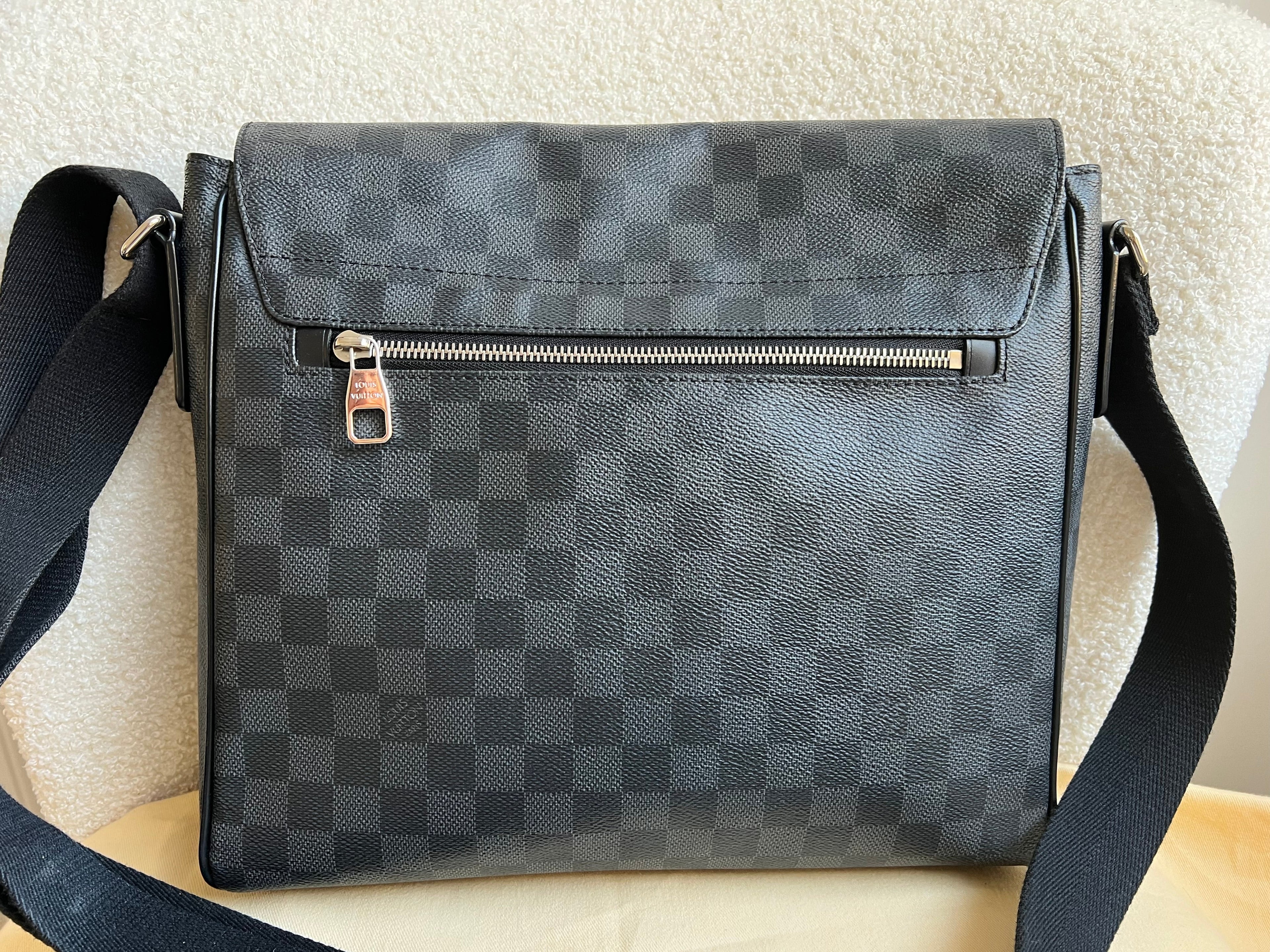 Louis Vuitton PM District Messenger Bag Damier Graphite