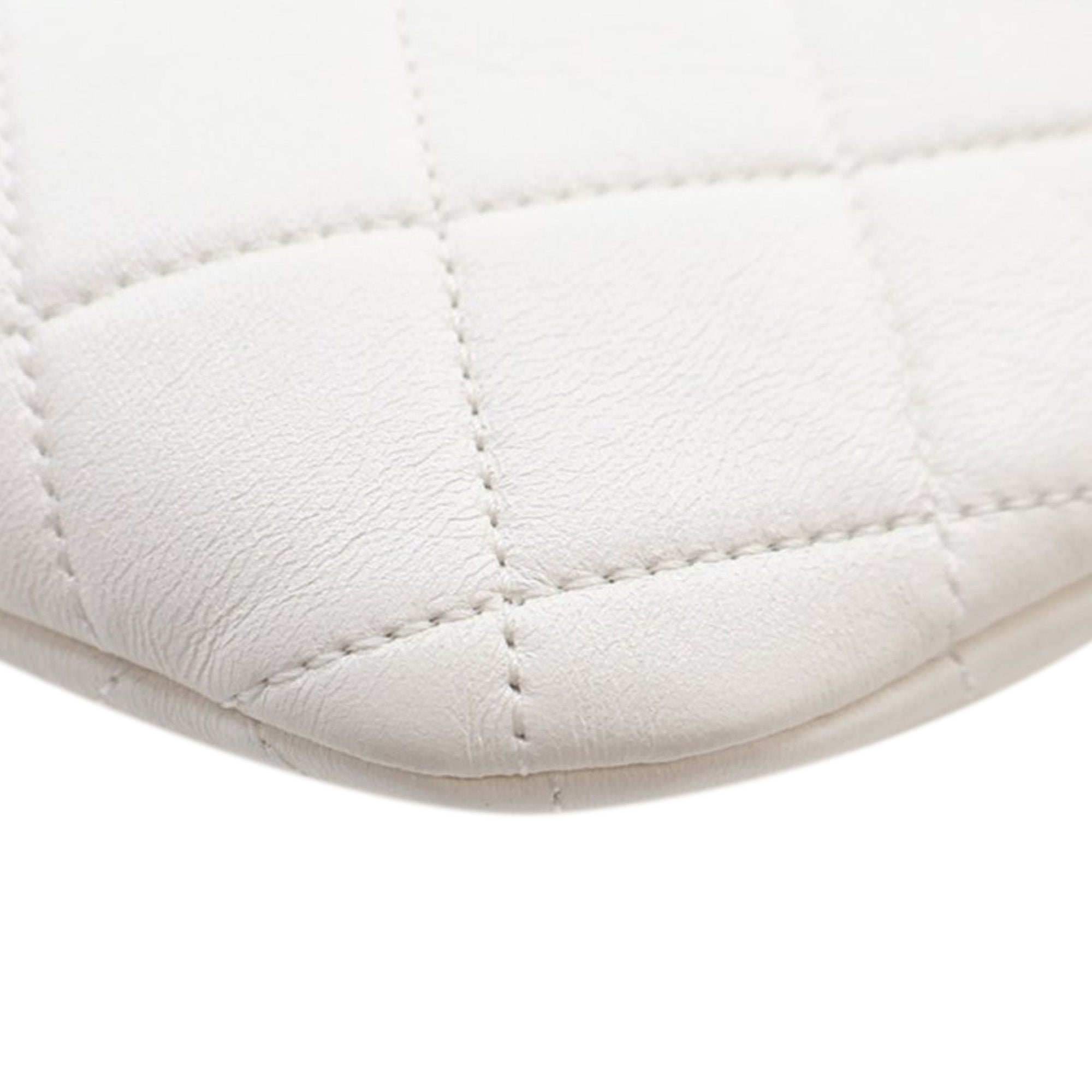 Chanel Quilted Lambskin Pearl Crown Handle Clutch Bag