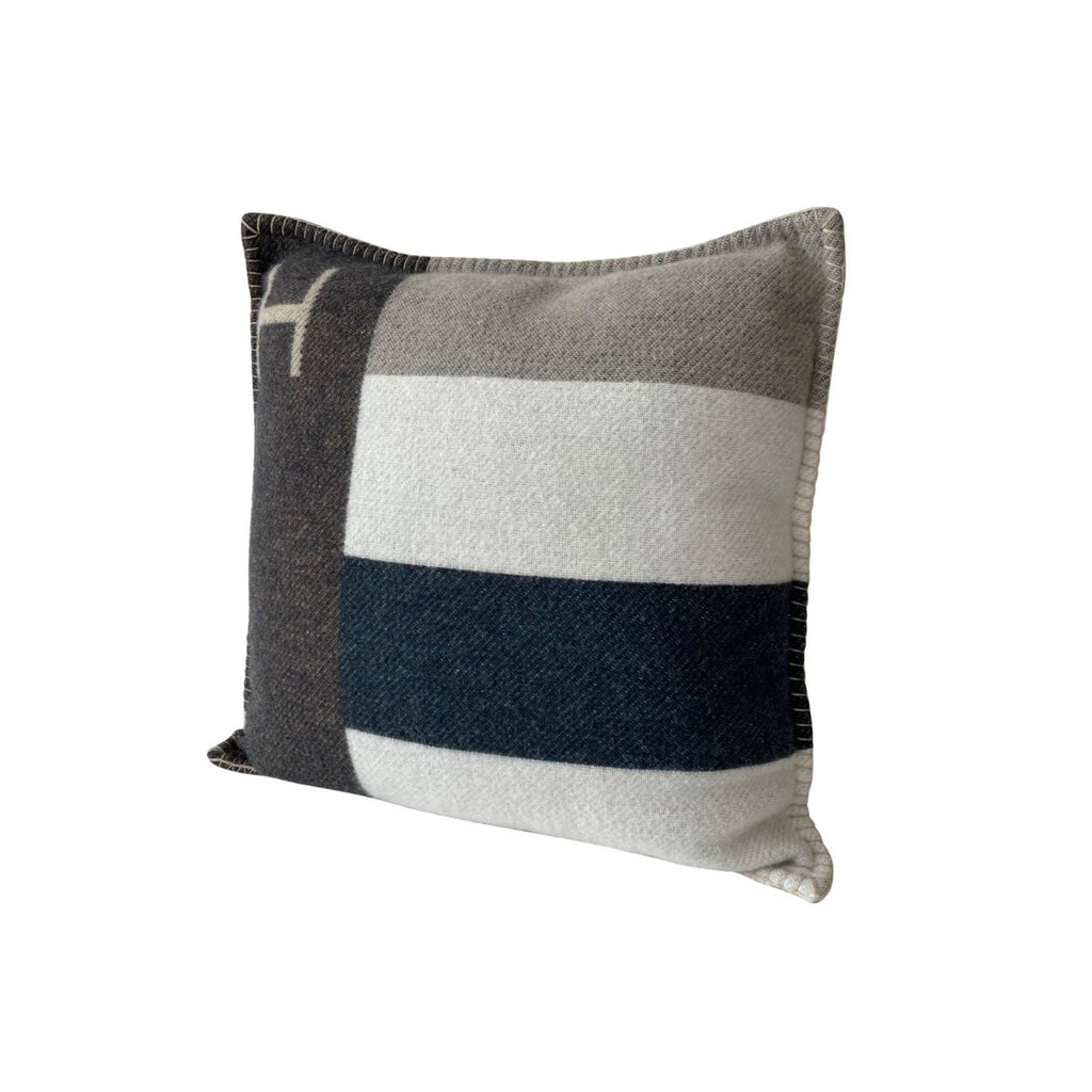 HermÃƒÆ’Ã‚Â¨s H Casaque Pair Throw Pillow