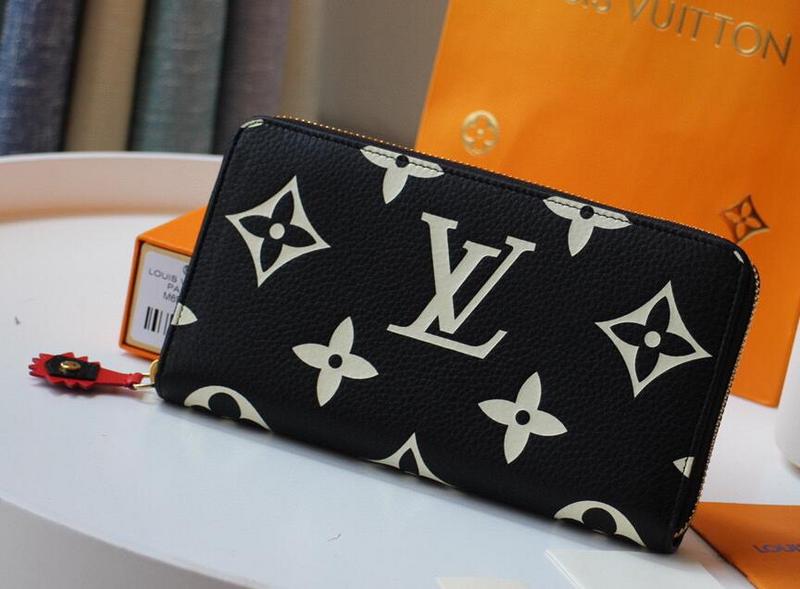 SAMC - Mix Wallets - 019