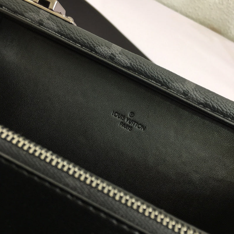 LOV2 Bags - Luxurious Bags  2077
