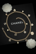 Collier charms Chanel