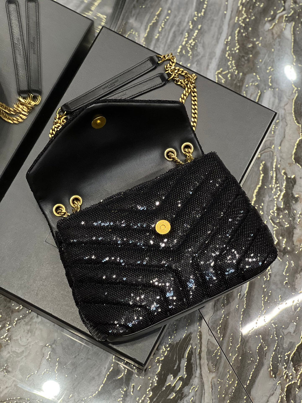 YSSL Loulou Small Chain Bag Black For Women, Women’s Bags 9in/23cm YSL 494699FAAER1000