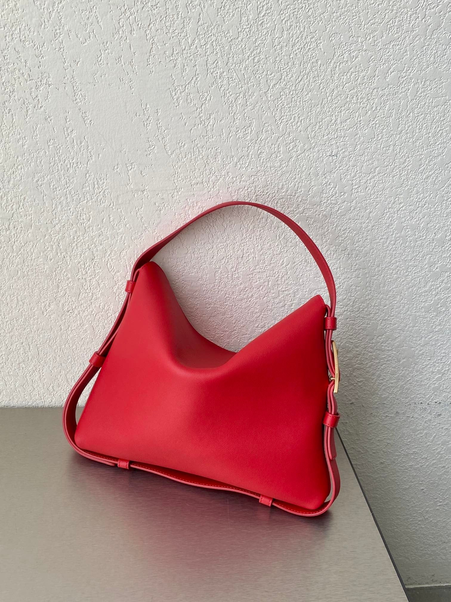 GLAMI Cradle Red, For Women, WomenÃƒÂ¢Ã¢â€šÂ¬Ã¢â€žÂ¢s Bags 15.3in/39cm