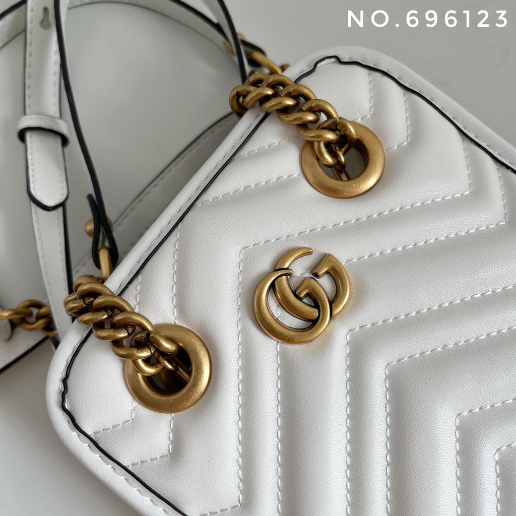 EN - New Bag GCI 498