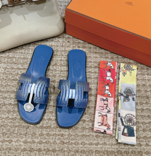 SAMC - HMS Women Shoes - 587