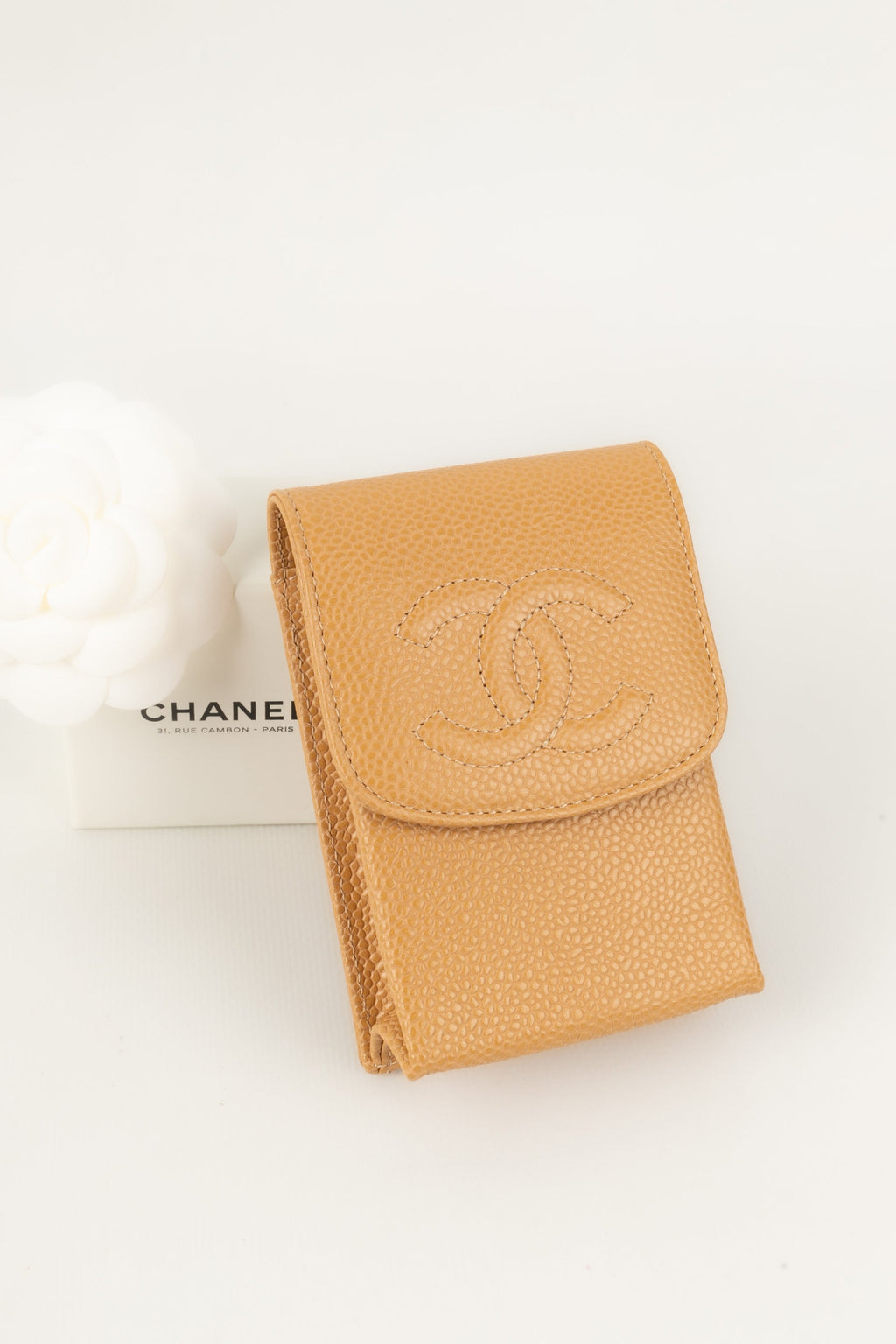 ÃƒÆ’Ã¢â‚¬Â°tui ÃƒÆ’Ã‚Â  cigarettes Chanel