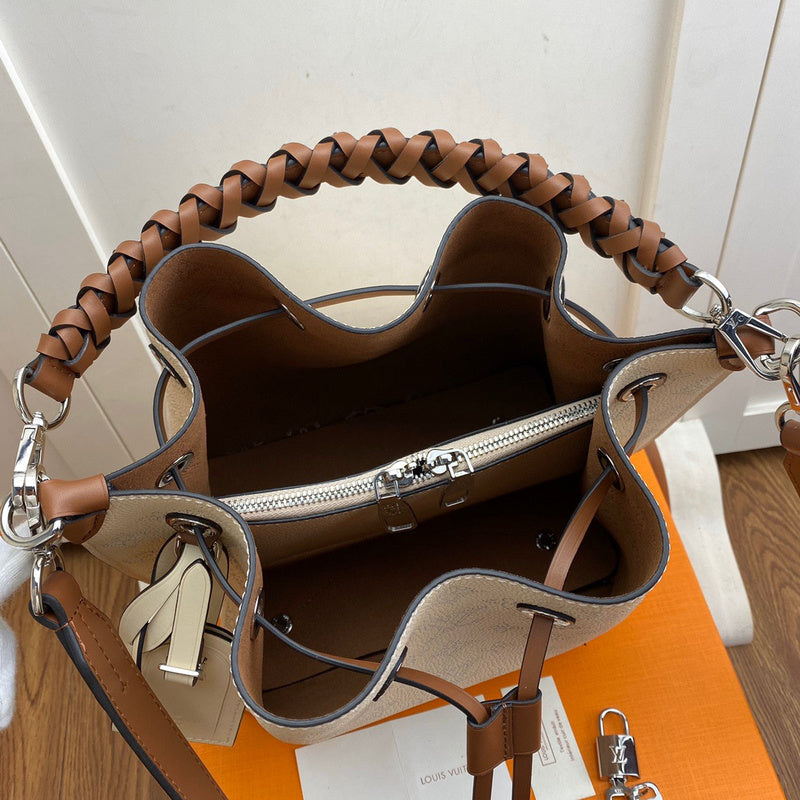 LOV2 Bags - Luxurious Bags  1835