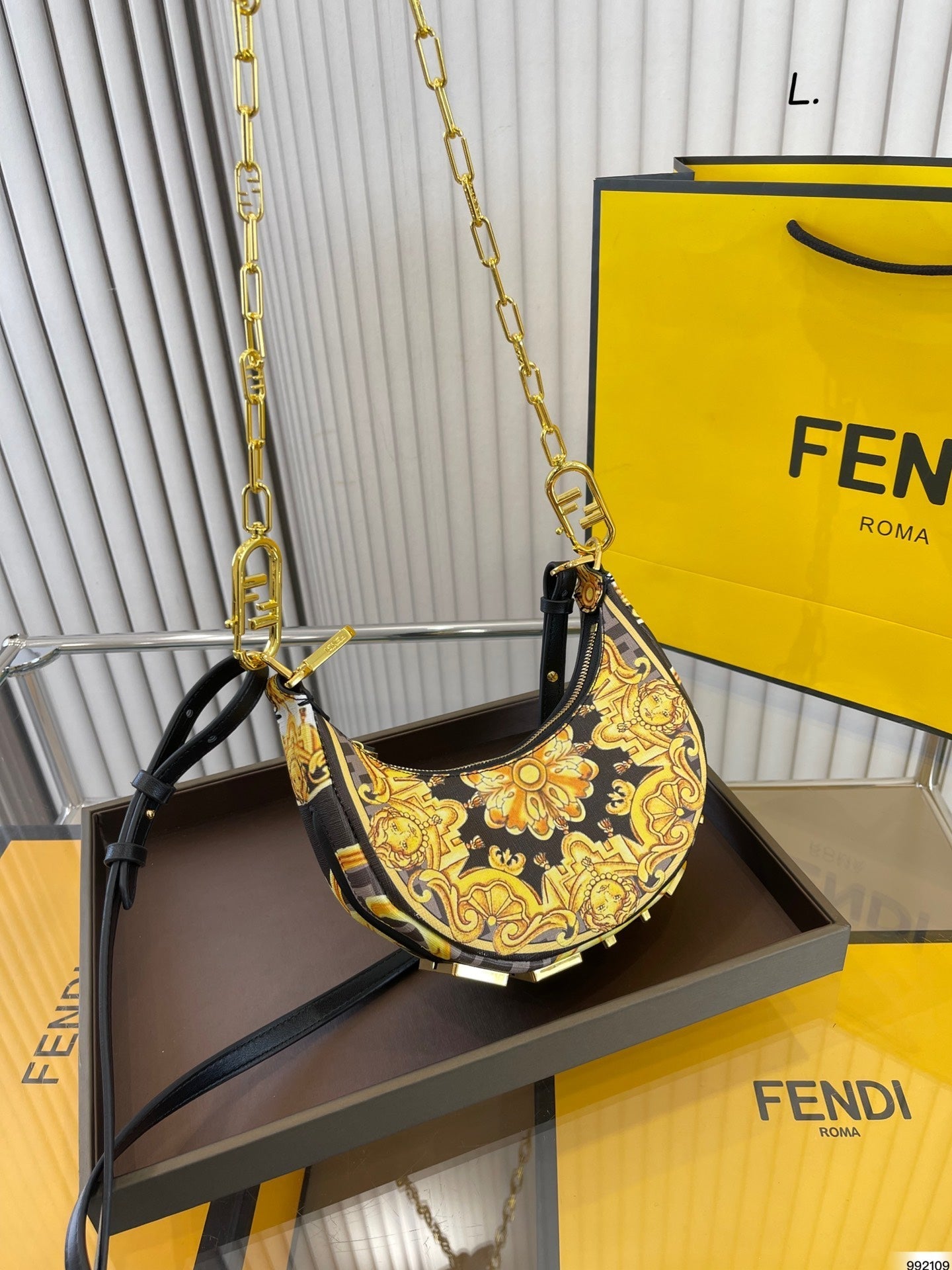 EN - Luxury Bags FEI 278