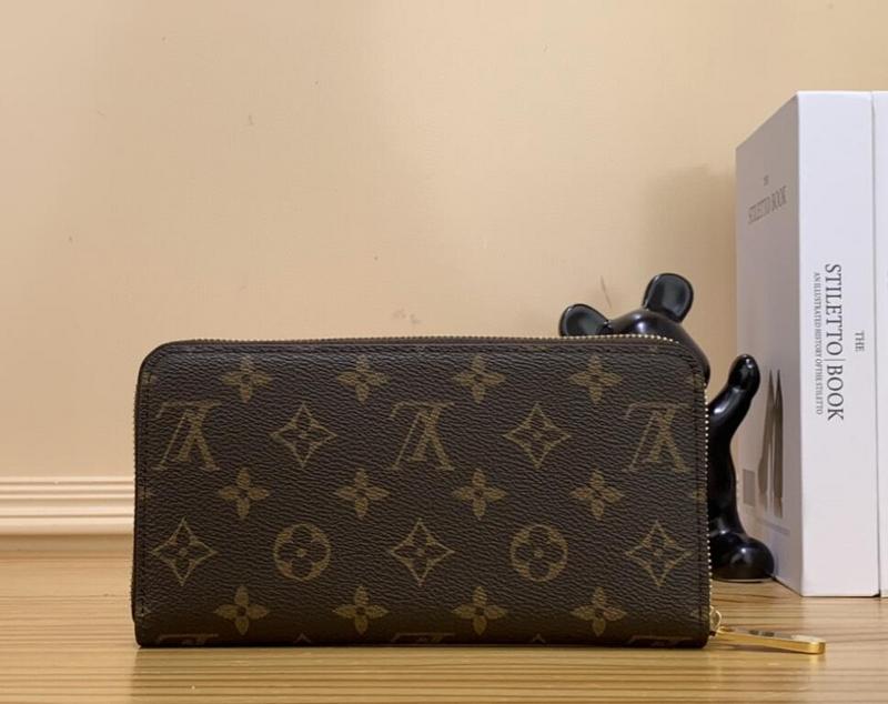 SAMC - LOV Bags - 710