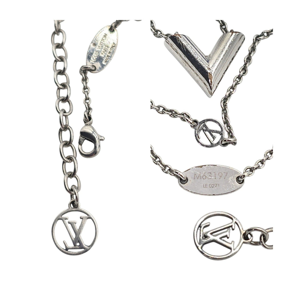 Louis Vuitton Essential V Supple Necklace