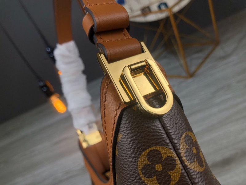 LOV2 Bags - Luxurious Bags  1712