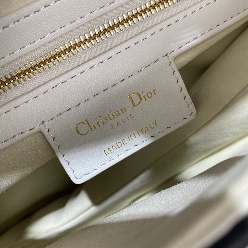 ELE - Dir Bags - 1518