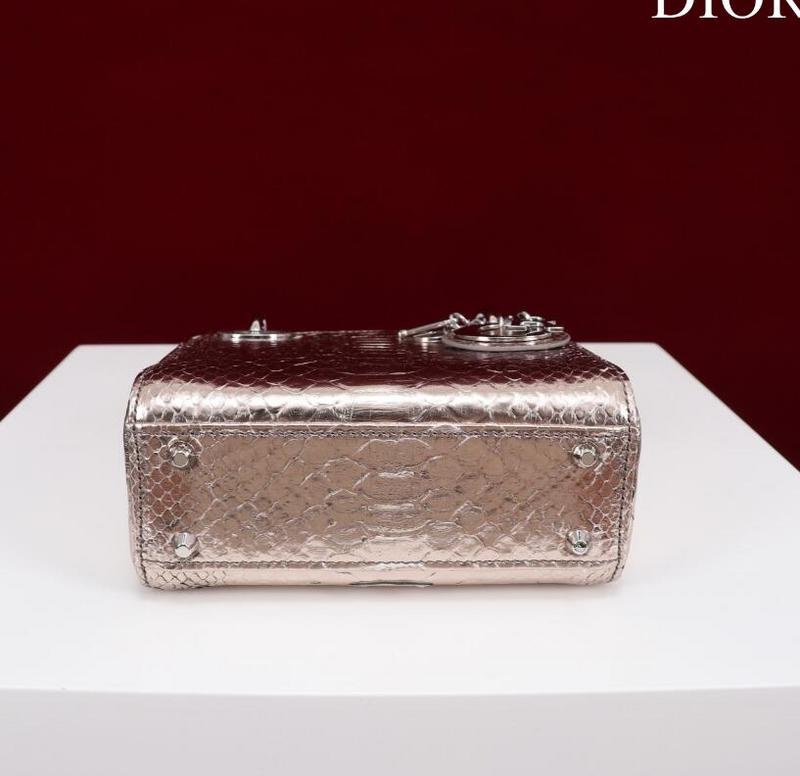 SAMCC - DOR Bags - 105
