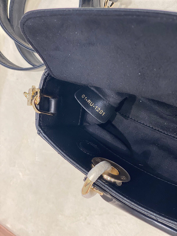 ELE - Dir Bags - 1383