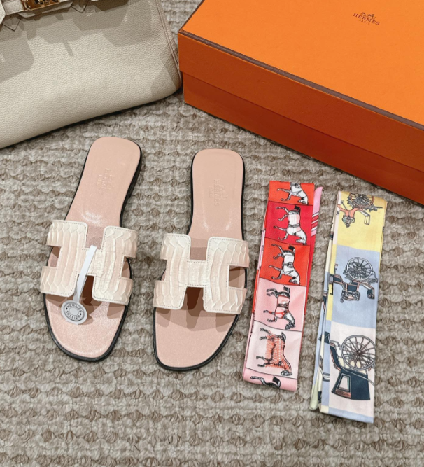 SAMC - HMS Women Shoes - 577