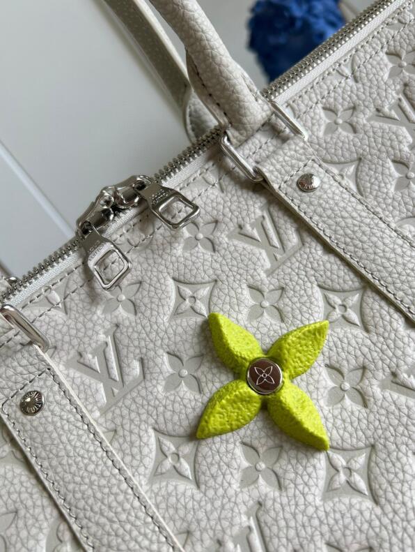 SAMC - LOV Bags - 1567
