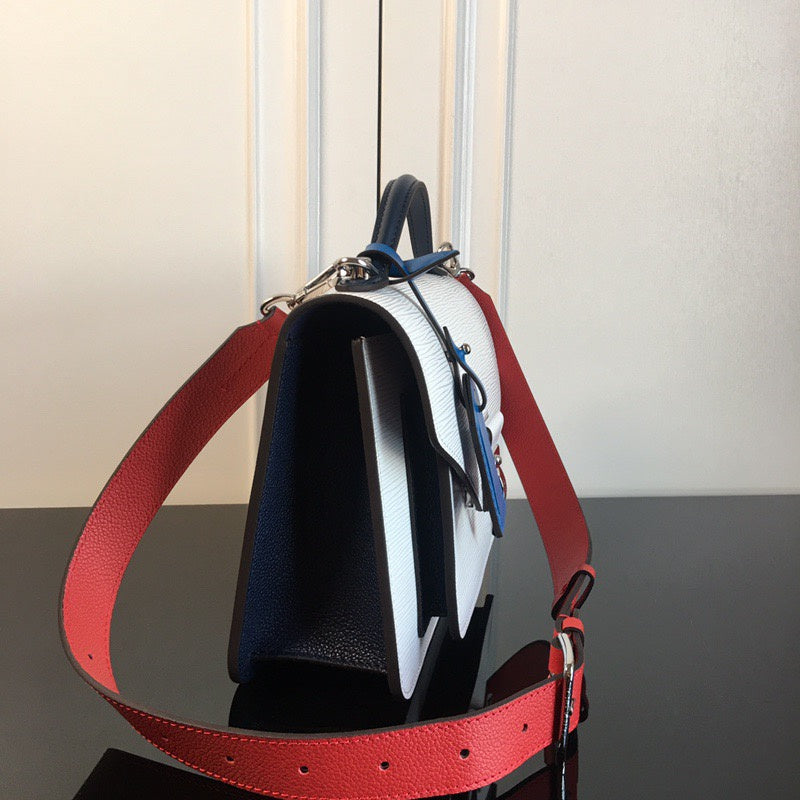 LOV2 Bags - Luxurious Bags  1832