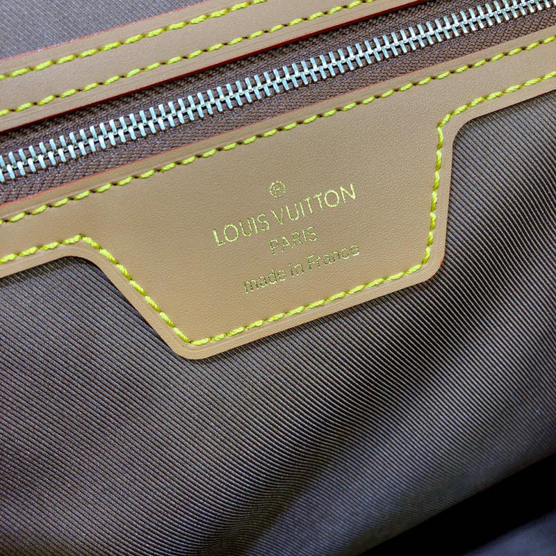 LOV2 Bags - Luxurious Bags  1927