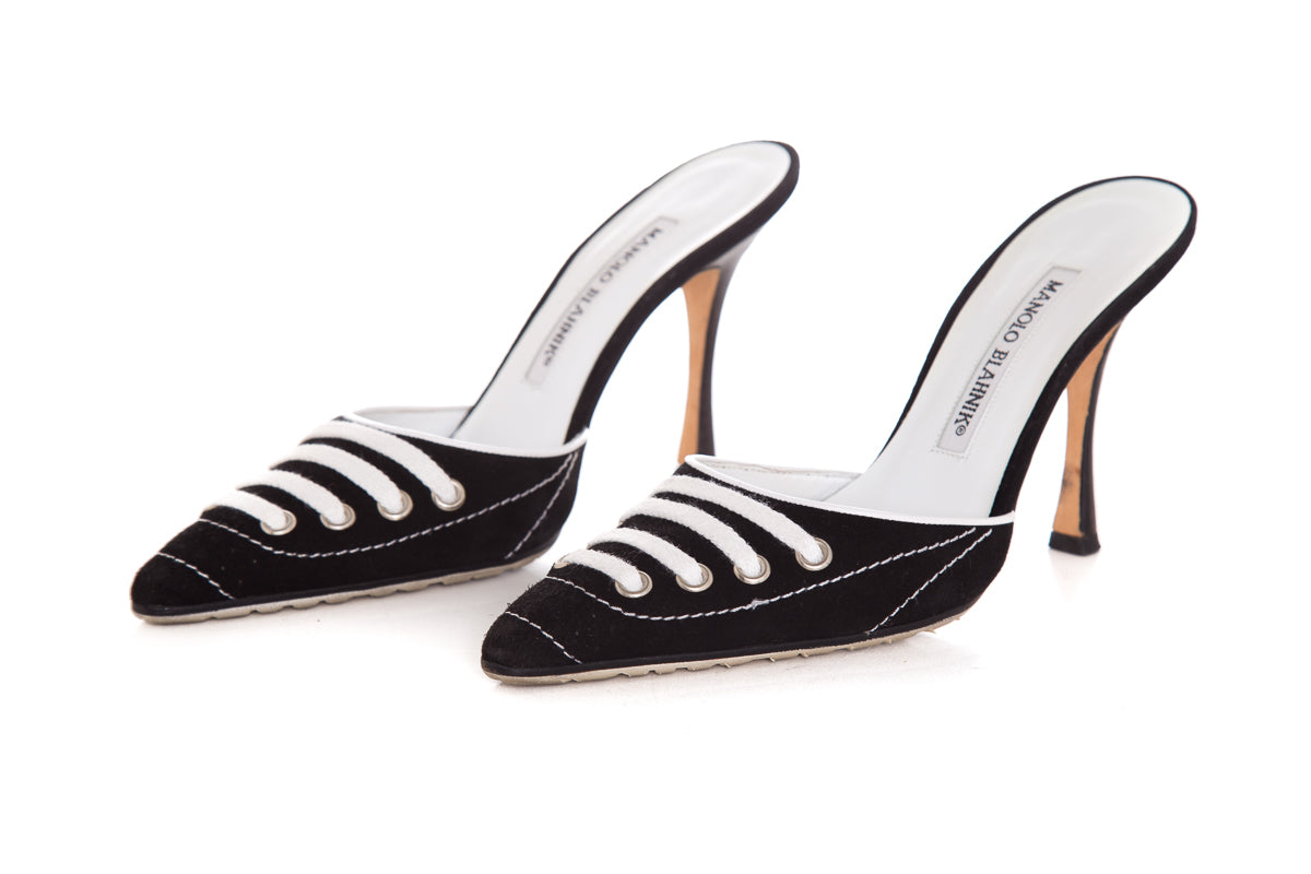 Manolo Blahnik Black & White Mules SZ 35.5