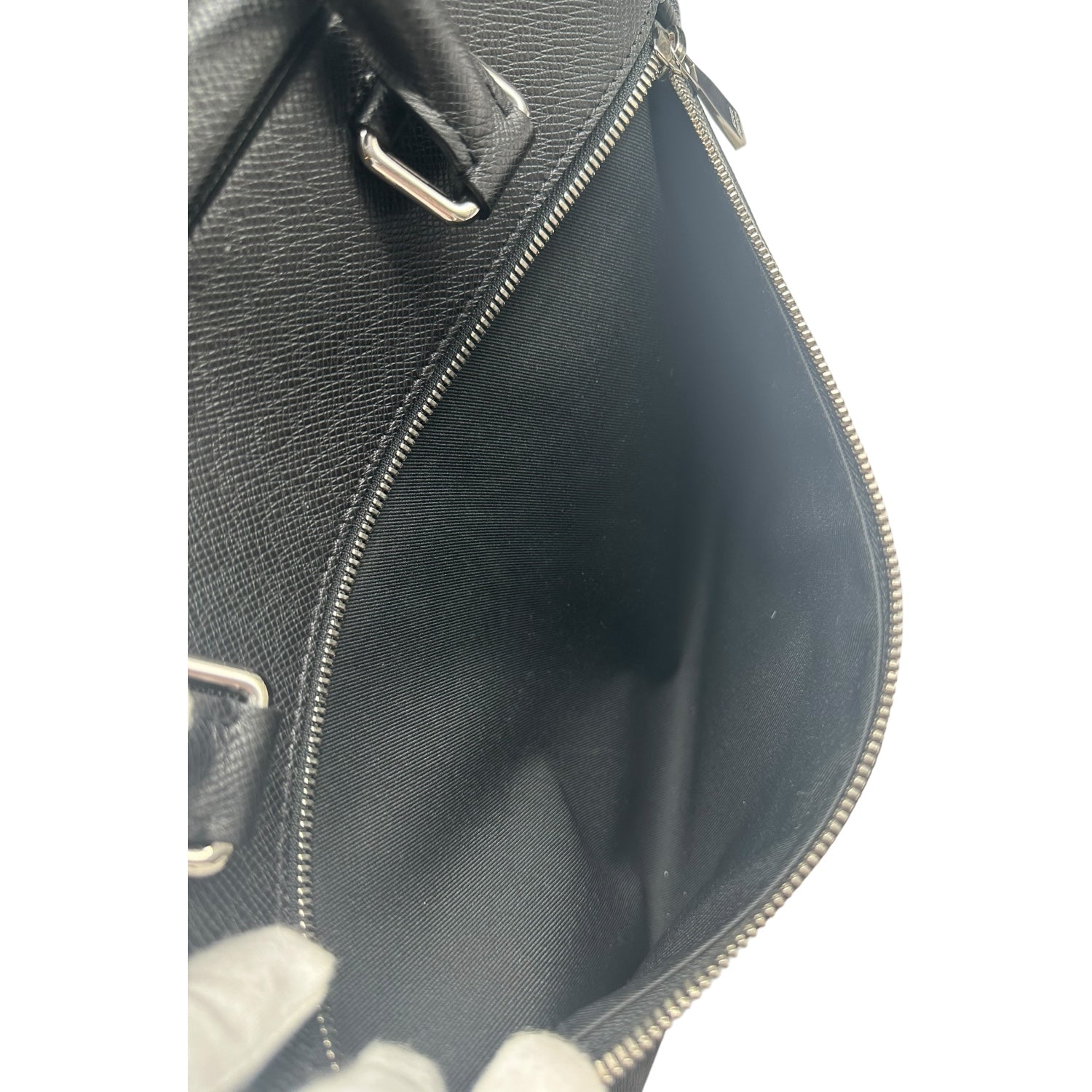 Louis Vuitton Porto Document Business Taiga Black Bag M30643