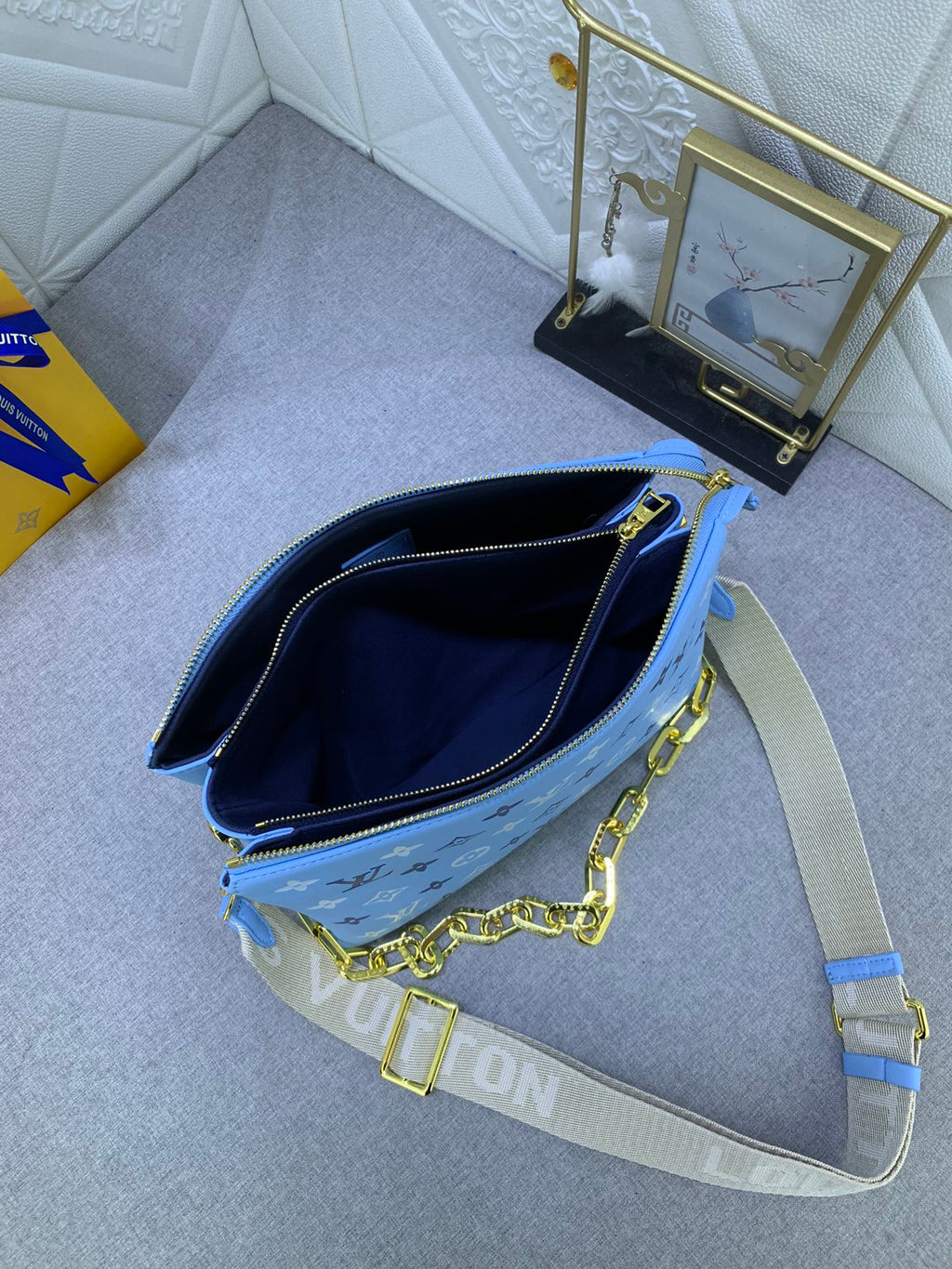 EN - Luxury Bags LUV 879