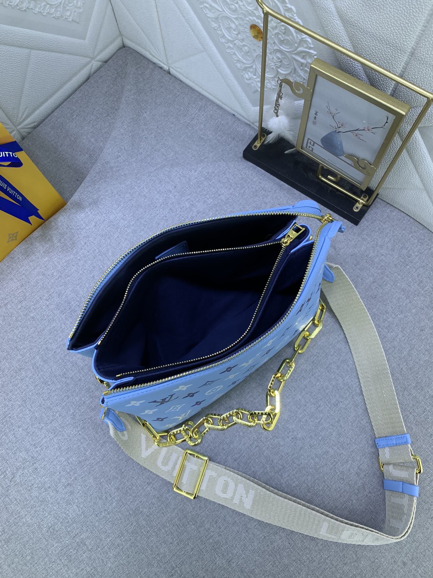 EN - Luxury Bags LUV 879