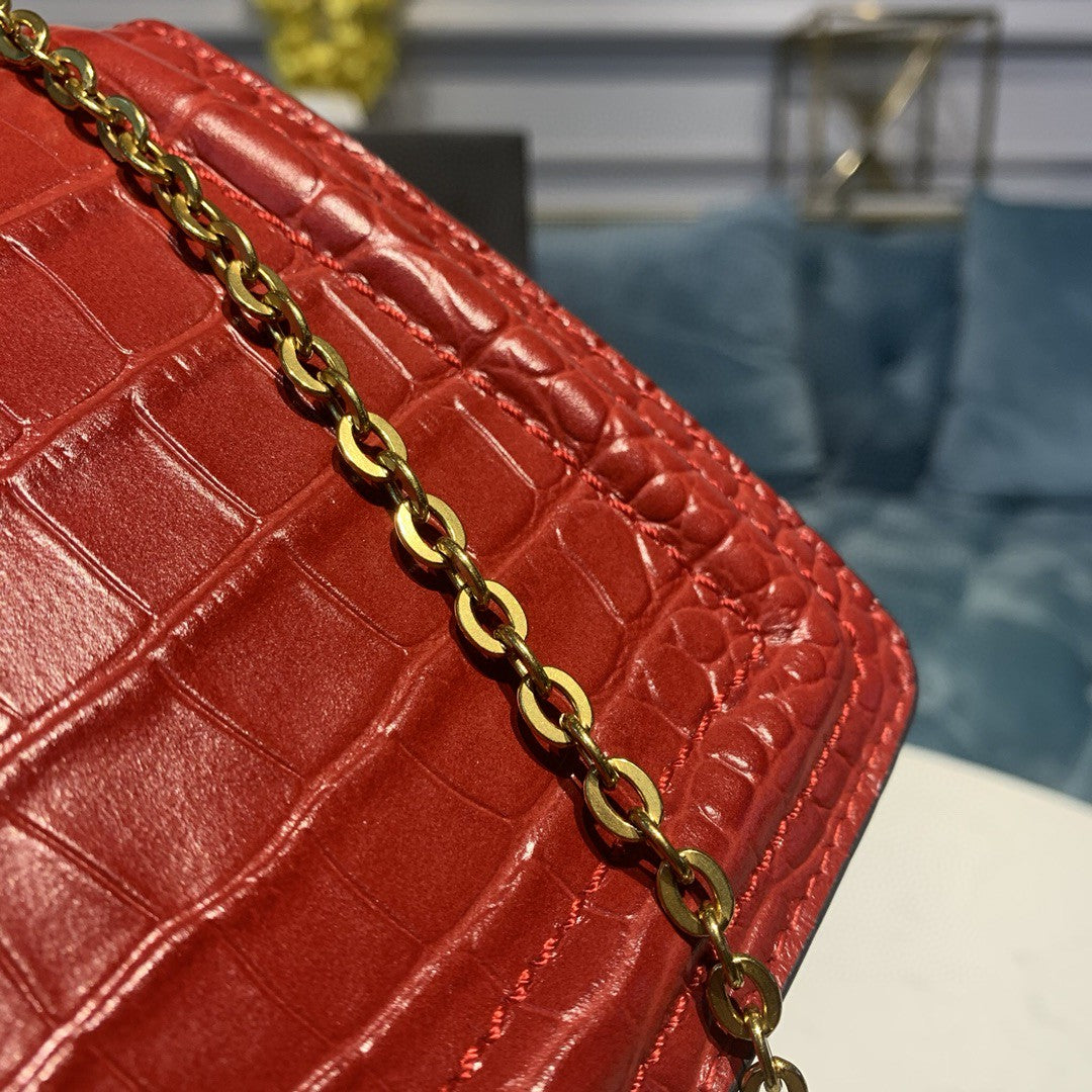 GLAMI Small Devotion BagÃ‚Â Red For Women 7.5in/19cm GLAMIÃ‚Â 
